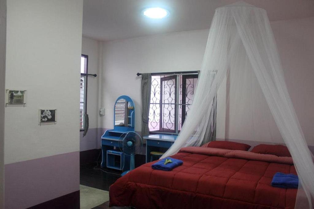 Kikie'S House Hostel Chiang Mai Kamer foto