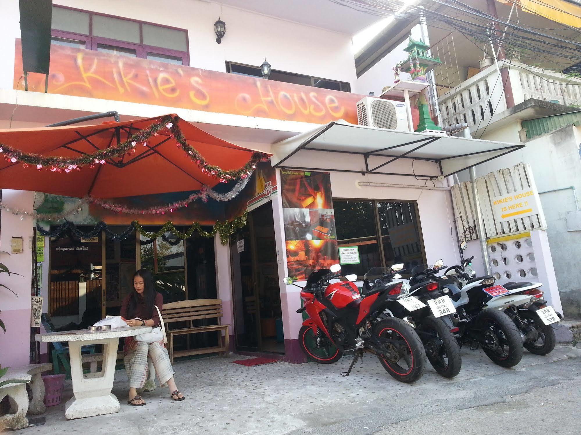 Kikie'S House Hostel Chiang Mai Buitenkant foto