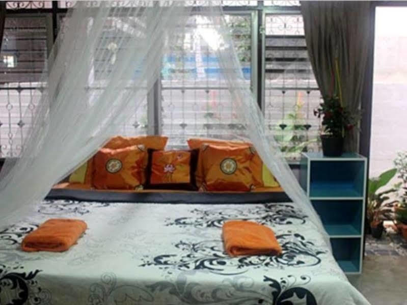 Kikie'S House Hostel Chiang Mai Buitenkant foto