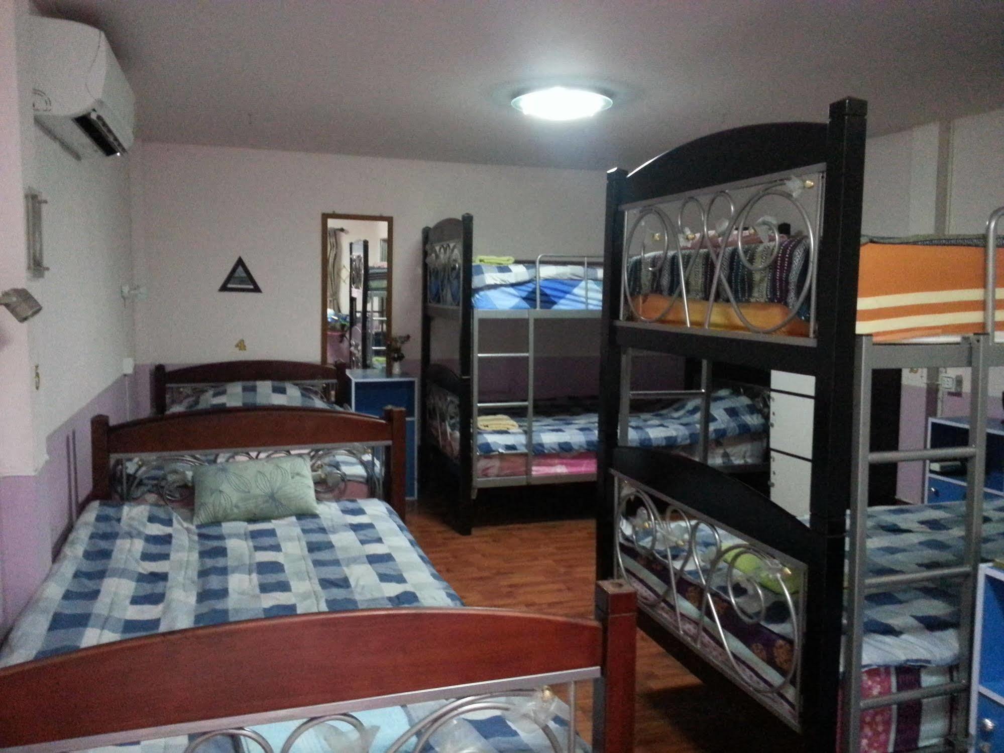 Kikie'S House Hostel Chiang Mai Buitenkant foto